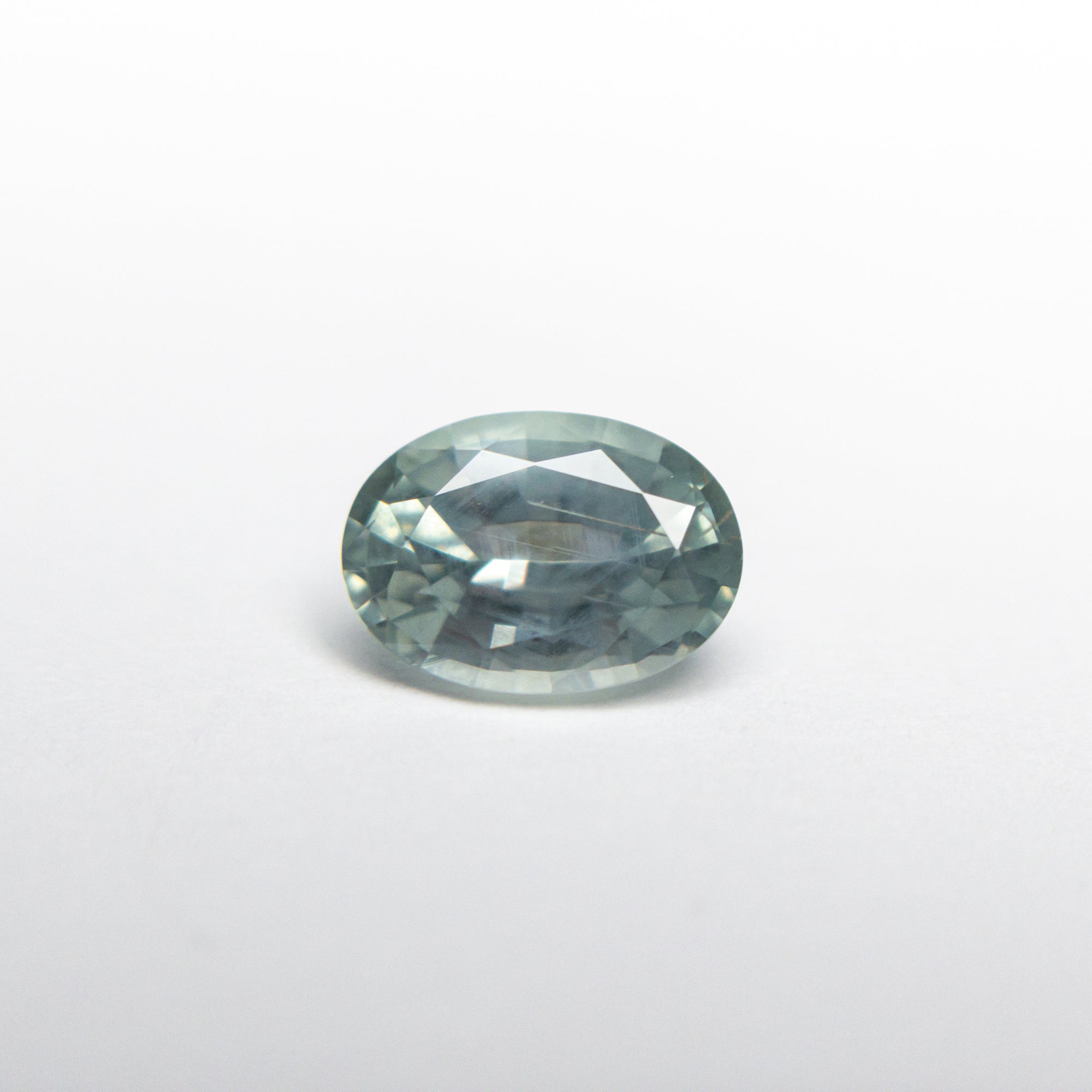 0.93ct 6.85x4.94x3.41mm Oval Brilliant Sapphire 23426-31