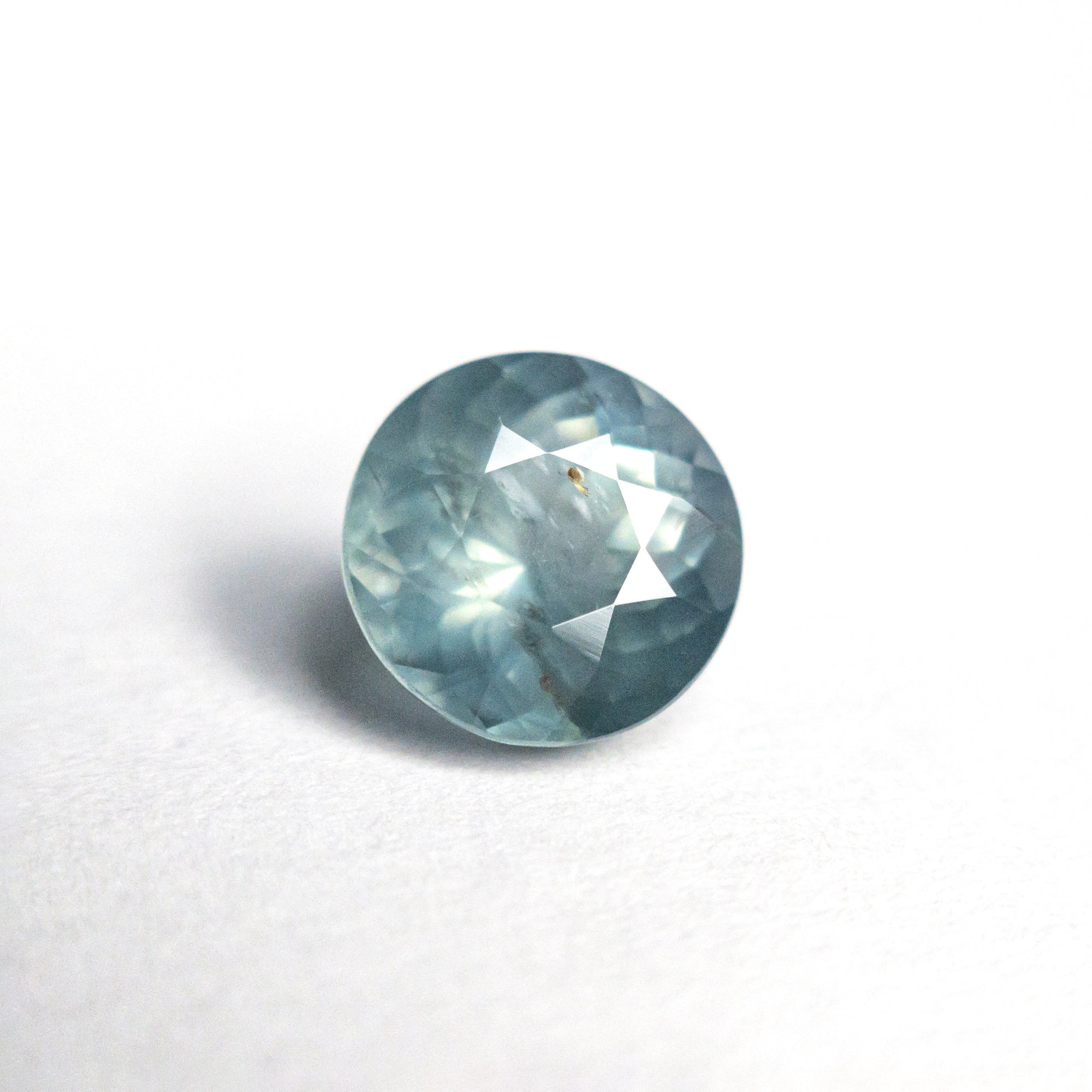 1.87ct 7.13x7.05x4.92mm Round Brilliant Sapphire 23963-02