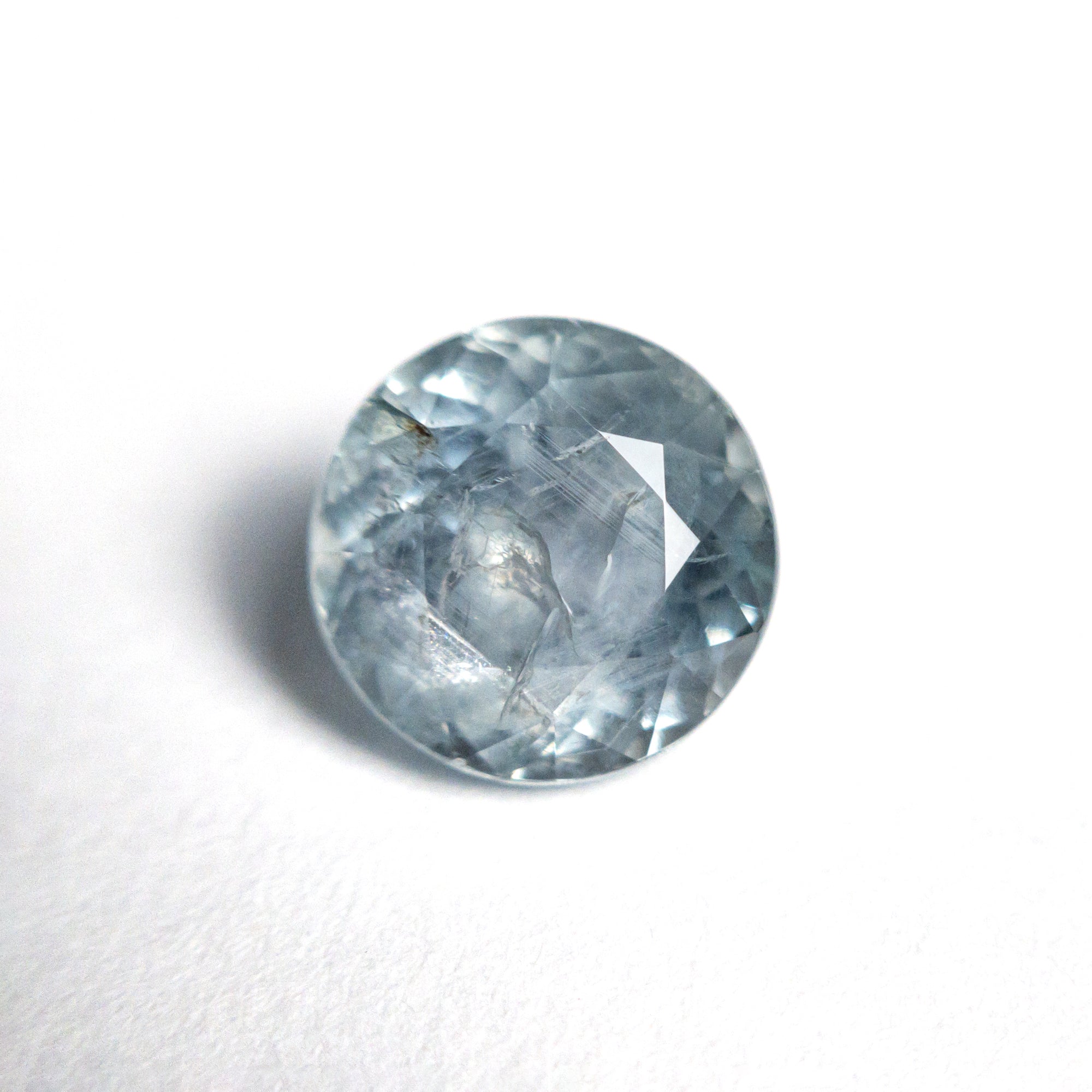 3.11ct 8.44x8.39x5.65mm Round Brilliant Sapphire 23963-03