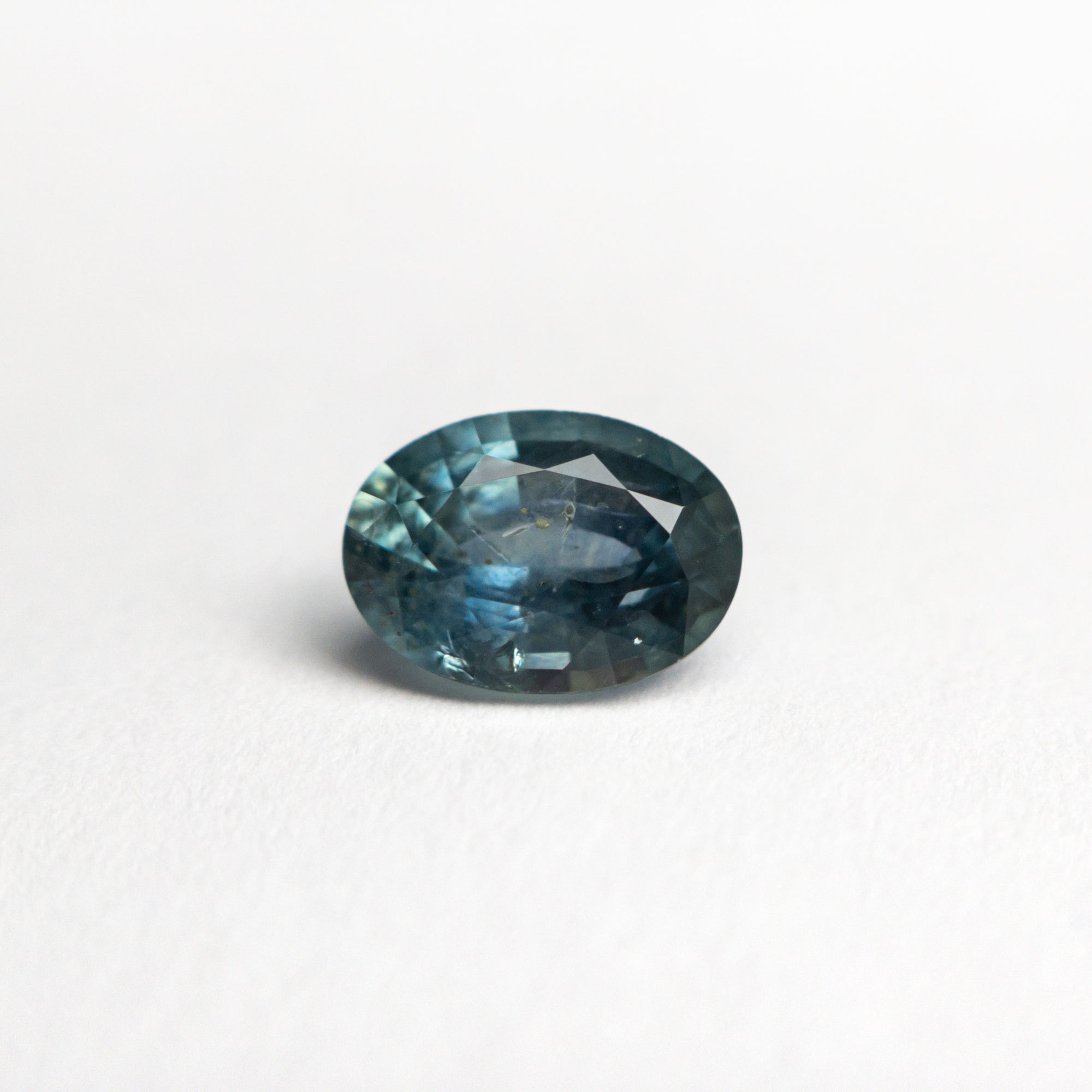 0.93ct 6.91x5.00x3.36mm Oval Brilliant Sapphire 19939-63