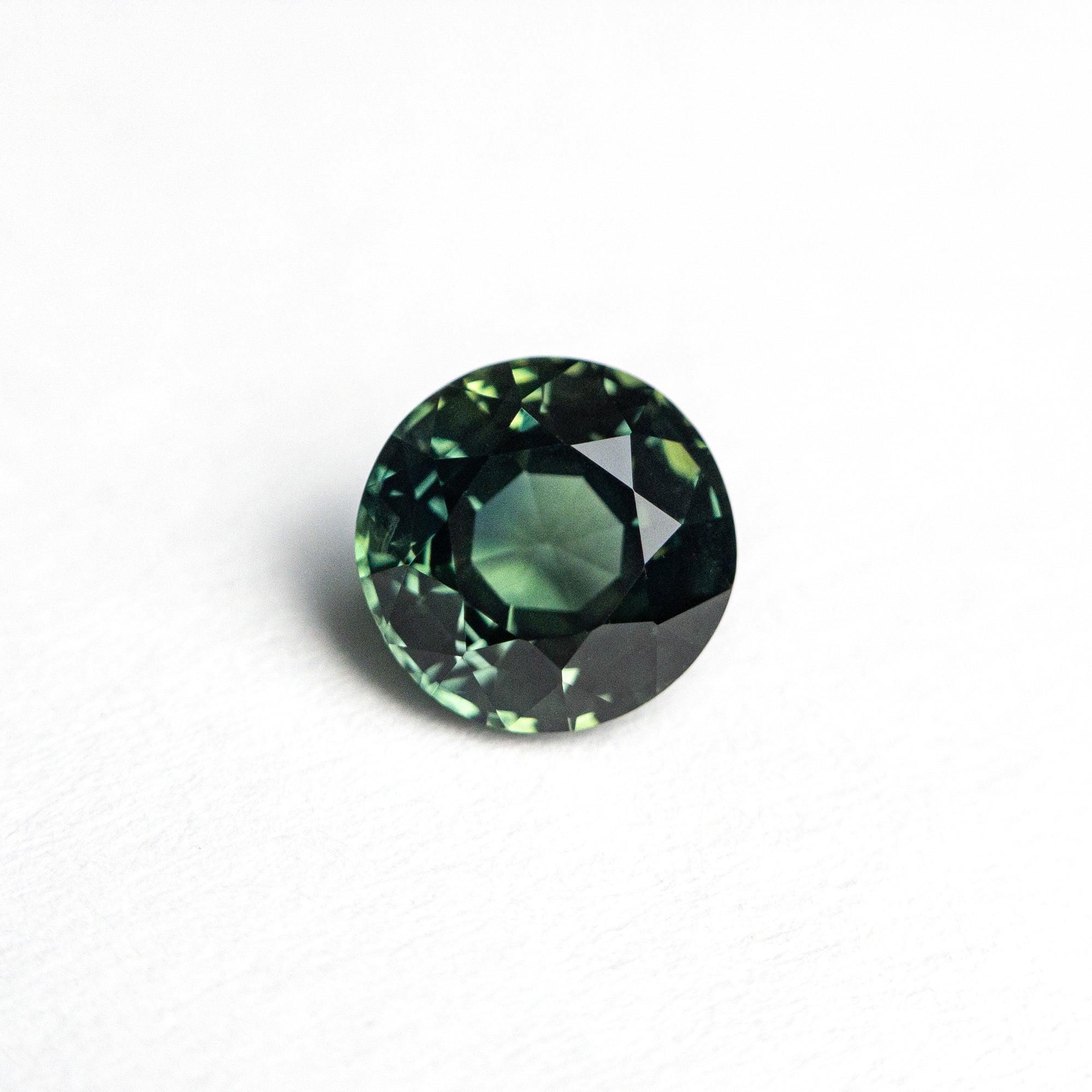 1.03ct 5.80x5.75x3.80mm Green-Teal Round Brilliant Sapphire 20958-07