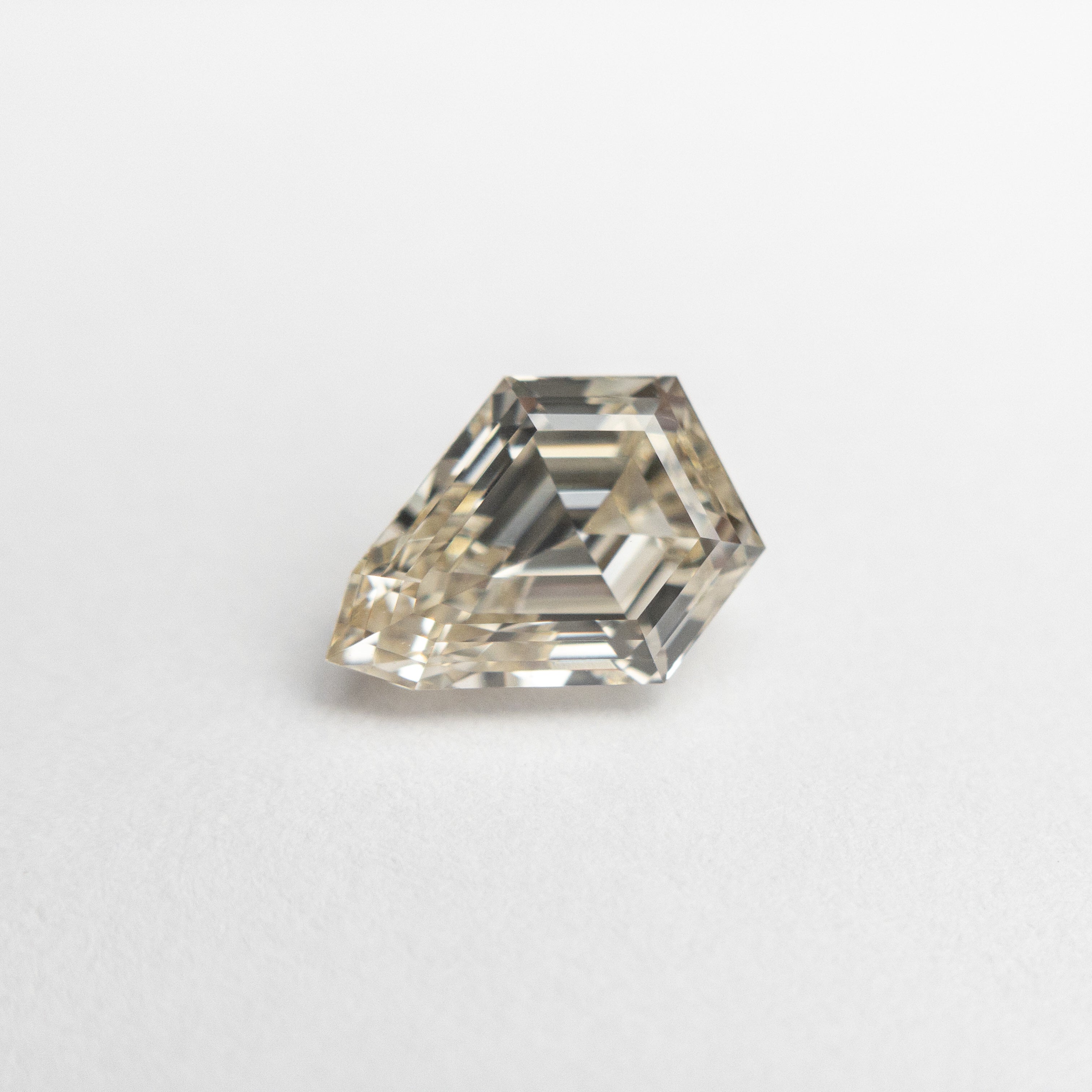 3.32ct Rough Diamond 21-21-15 - Misfit Diamonds